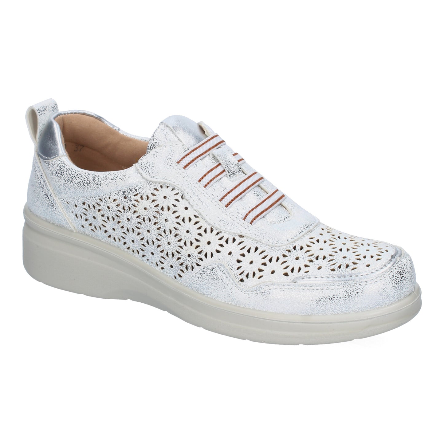 Cyrena Silver Elegant – Zapatilla Plata Calada Slip On para Mujer | Primavera-Verano