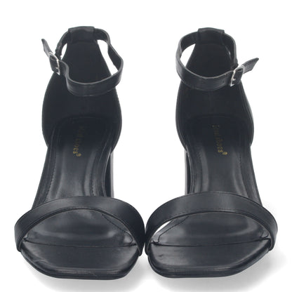 Cyrena Black Strap – Sandalia Negra Ankle Strap de Tacón Cómodo con Pala Fina y Hebilla para Mujer