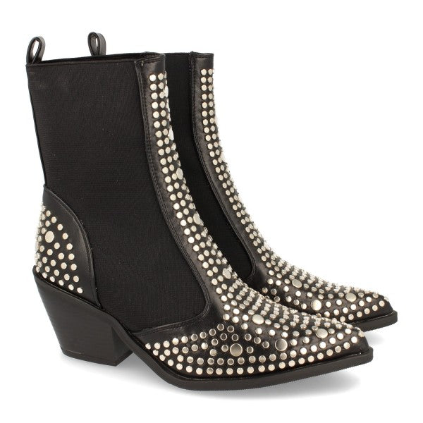 Botin De Mujer Con Tacon Y Con Tachuelas Metalicas