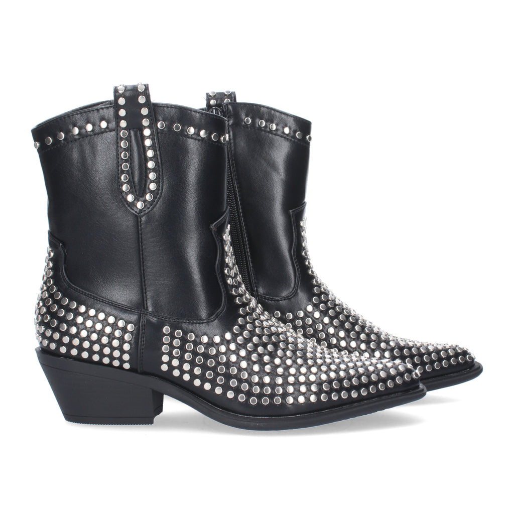 Botin De Mujer Con Tachuelas Metalicas Y  Con Tacon De Punta Fina