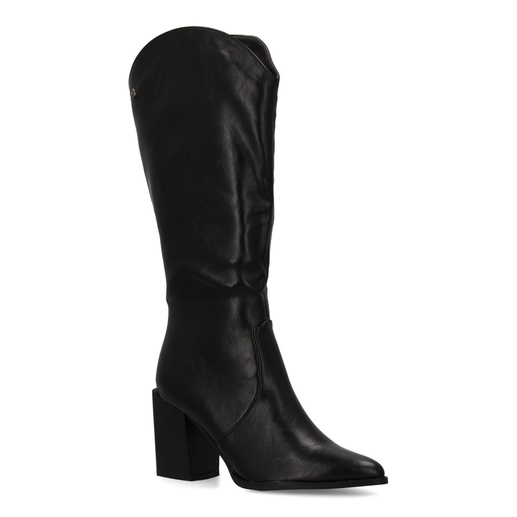 Bota negra con tacón