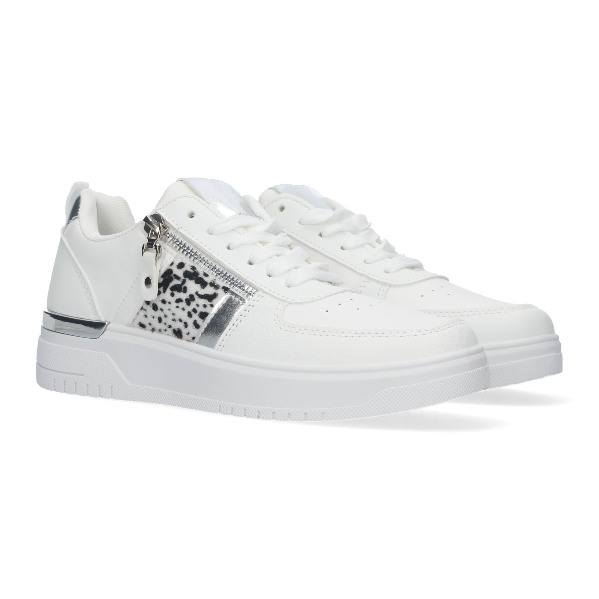 Zapatillas de Mujer Blancas con Animal Print y Detalles Dorados
