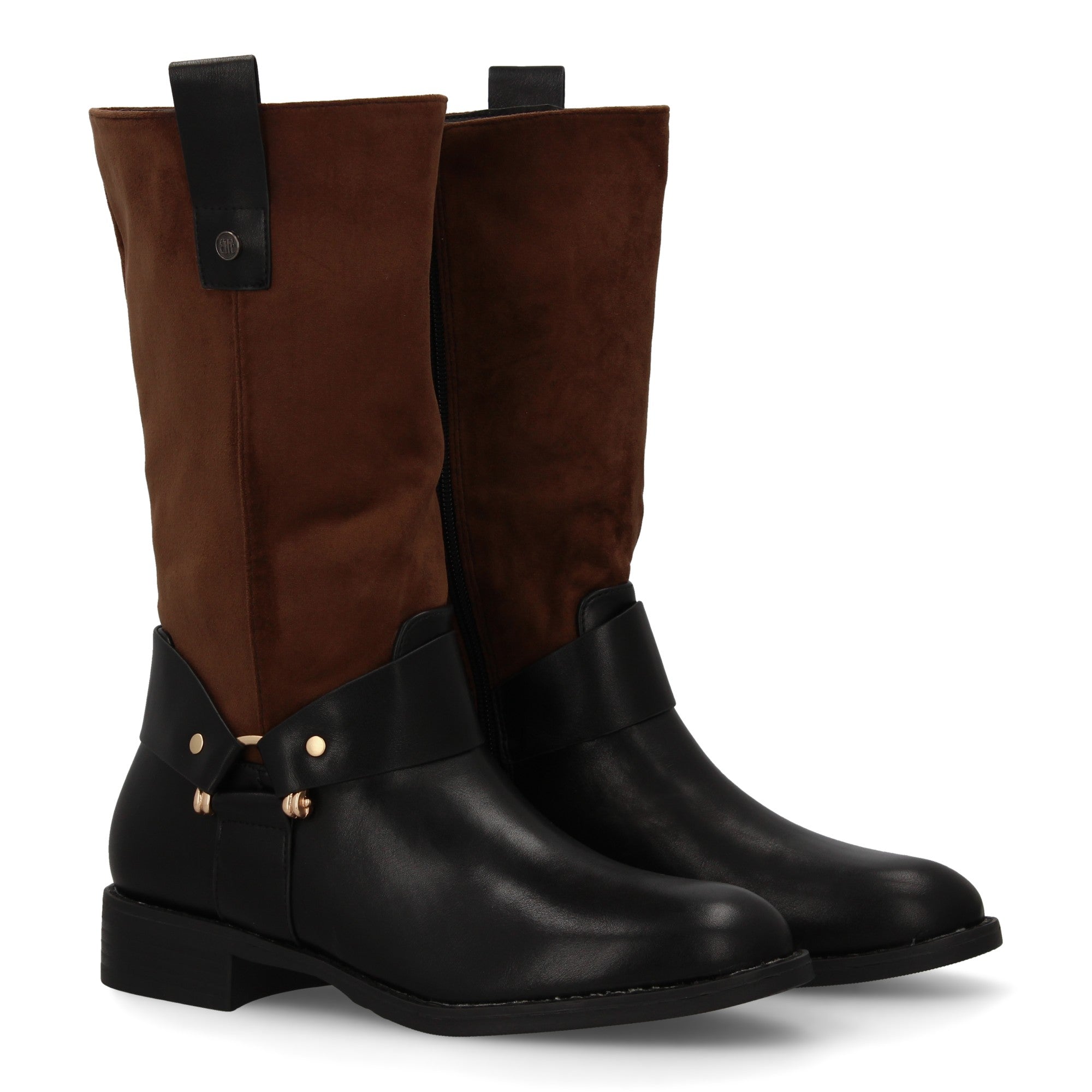 Bota marrón con cremallera