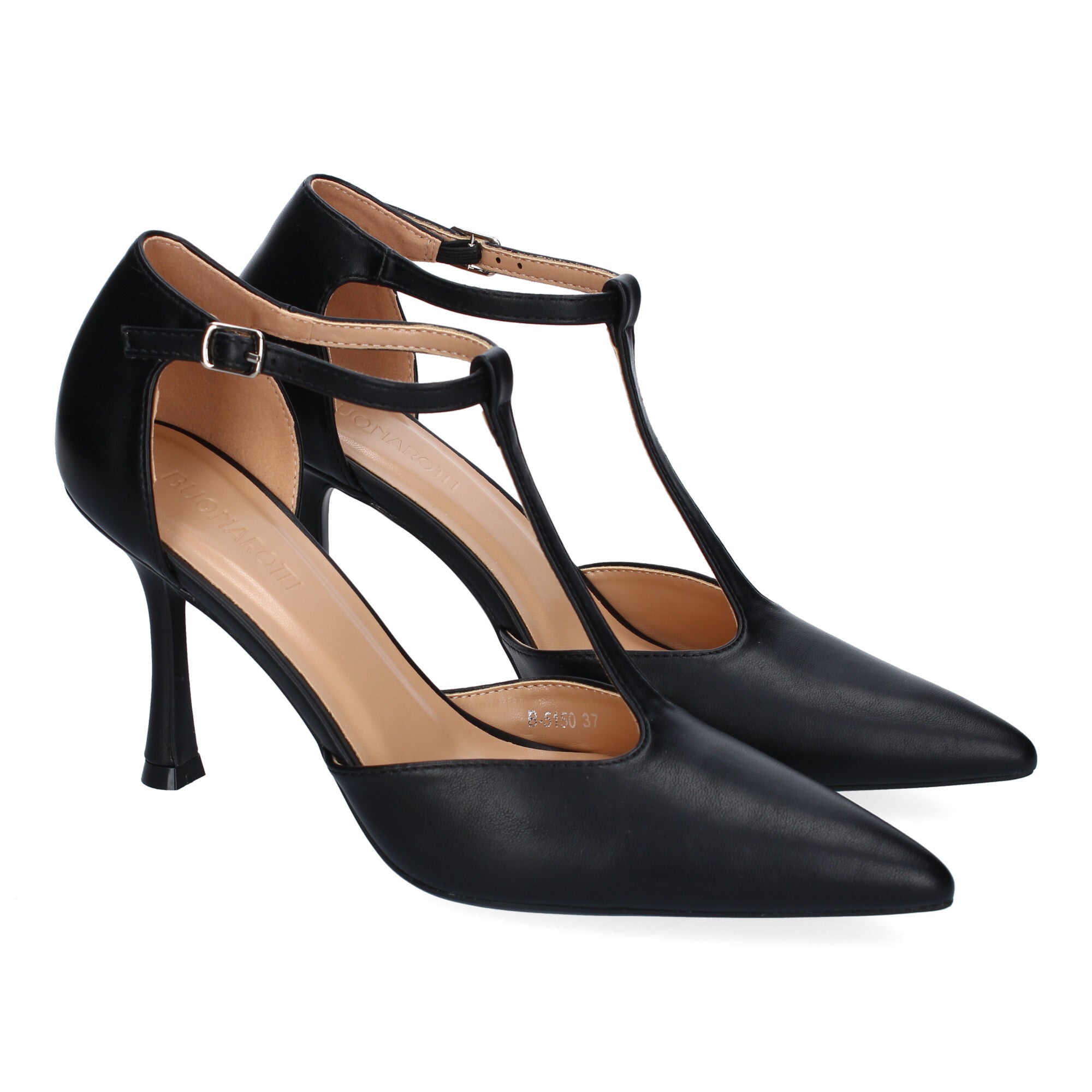 Zapato Negro de Salon Elegante Y Moderno de Tacon  Fino  Y Punta Fina para Mujer