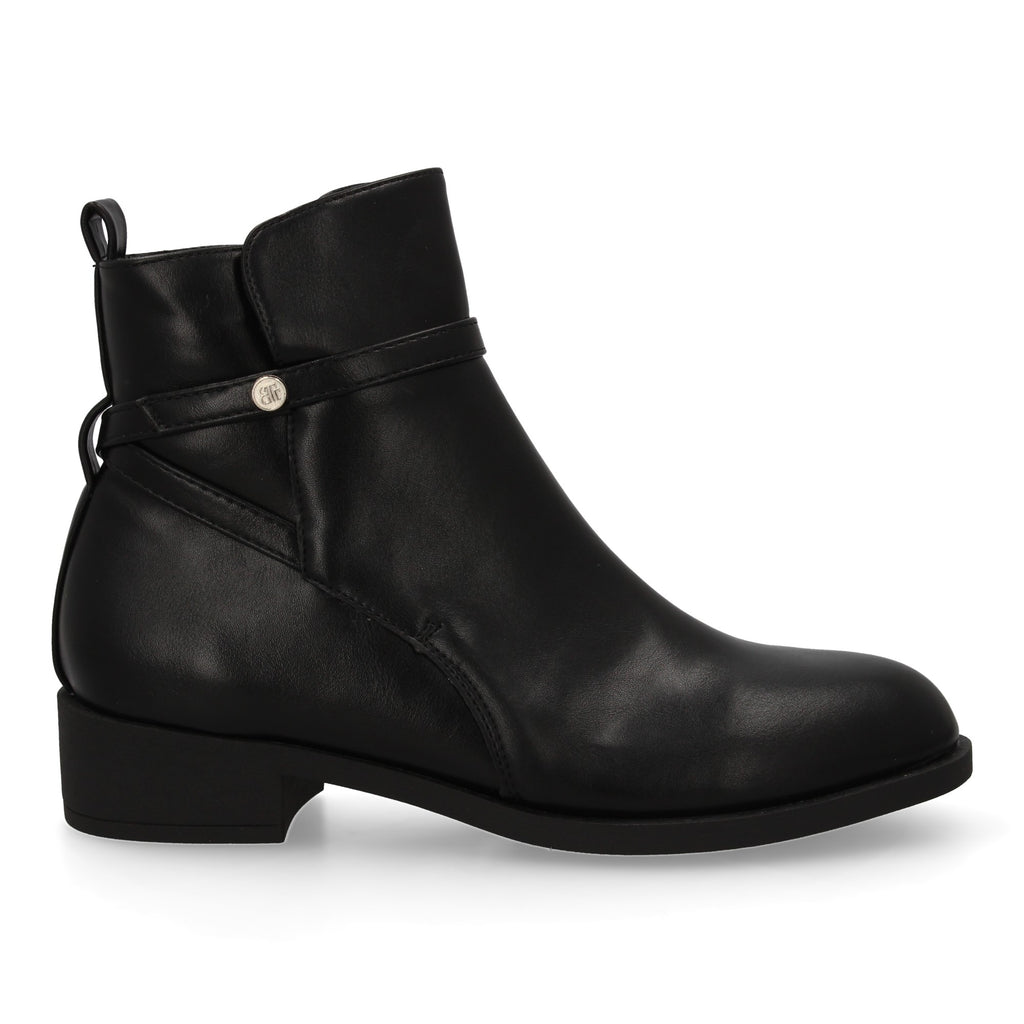 botin con tacon bajo