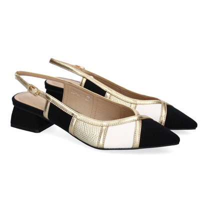 Cyrena Noir Chic – Zapato Negro Plano de Mujer Estilo Salón con Punta Fina y Cierre de Hebilla