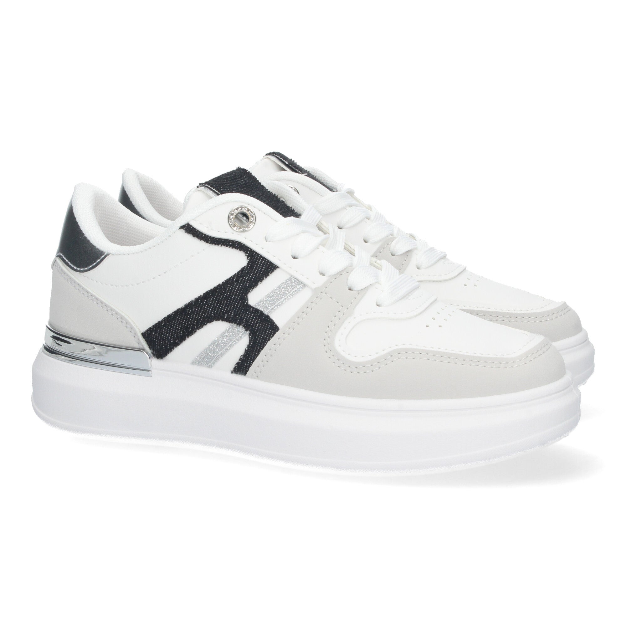 Zapatillas Deportivas  Casual Blancas y Negras De Plataforma de Mujer