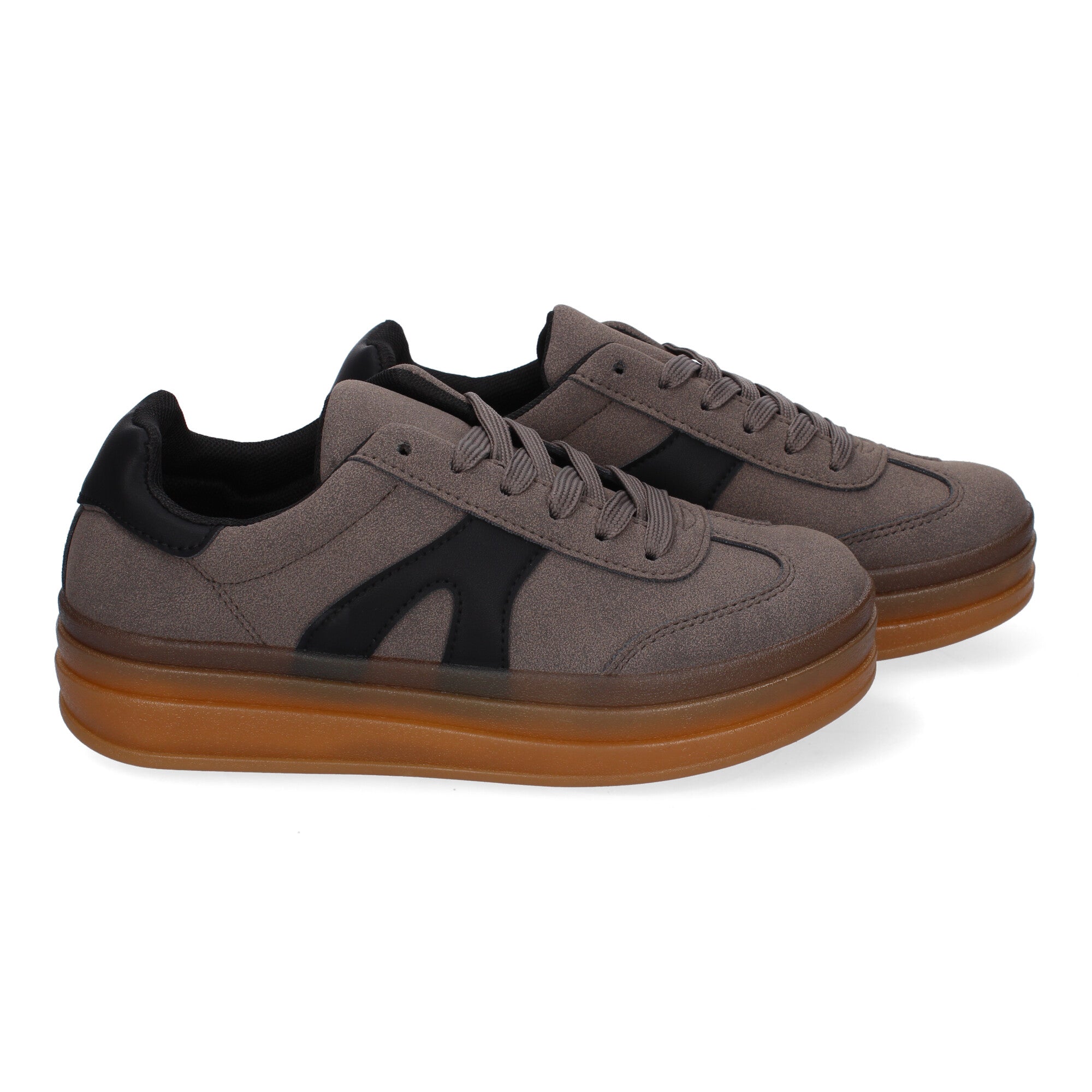 Zapatillas Deportivas Planas Grises y Negras de Mujer