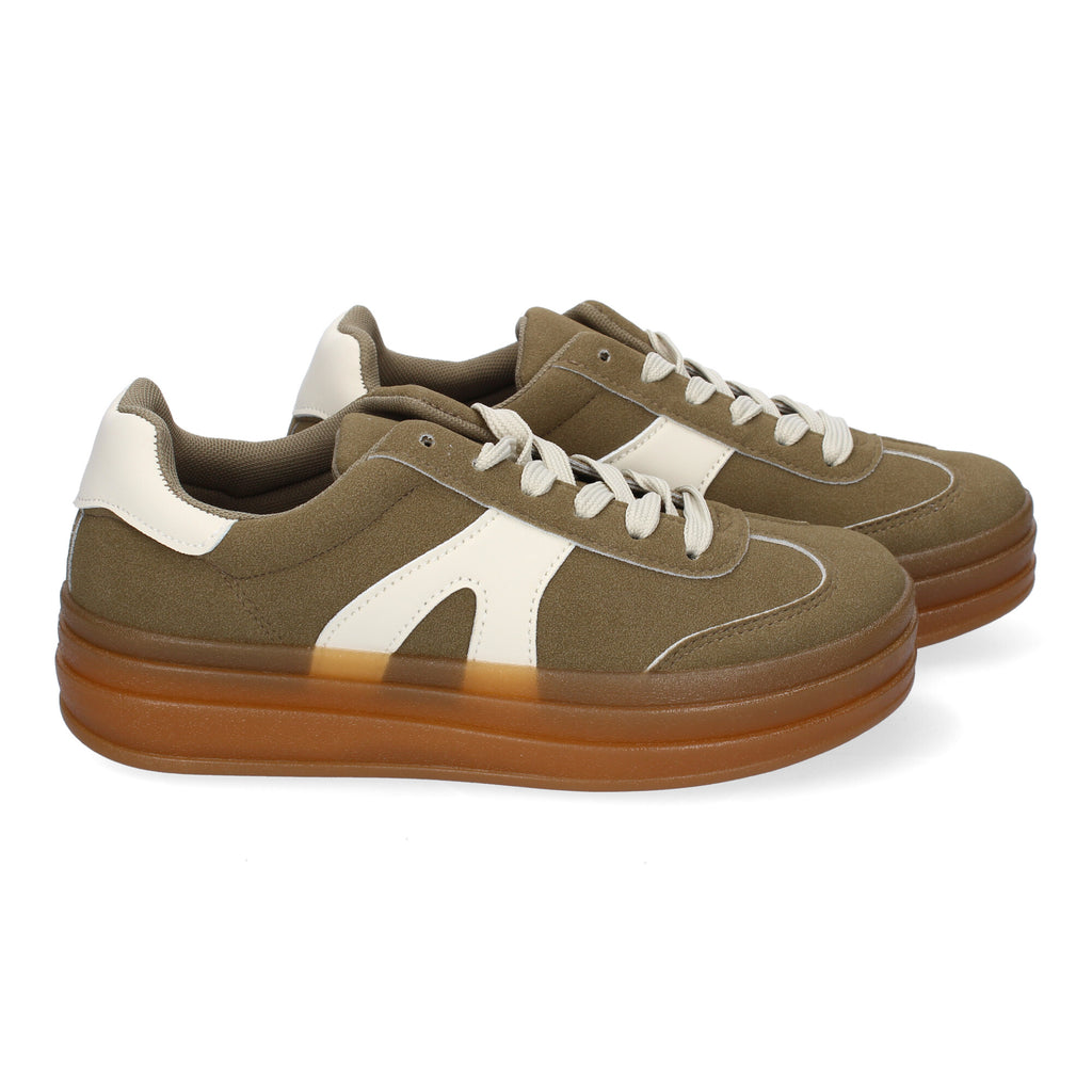 Zapatillas Deportivas Planas Verdes y Blancas  de Mujer