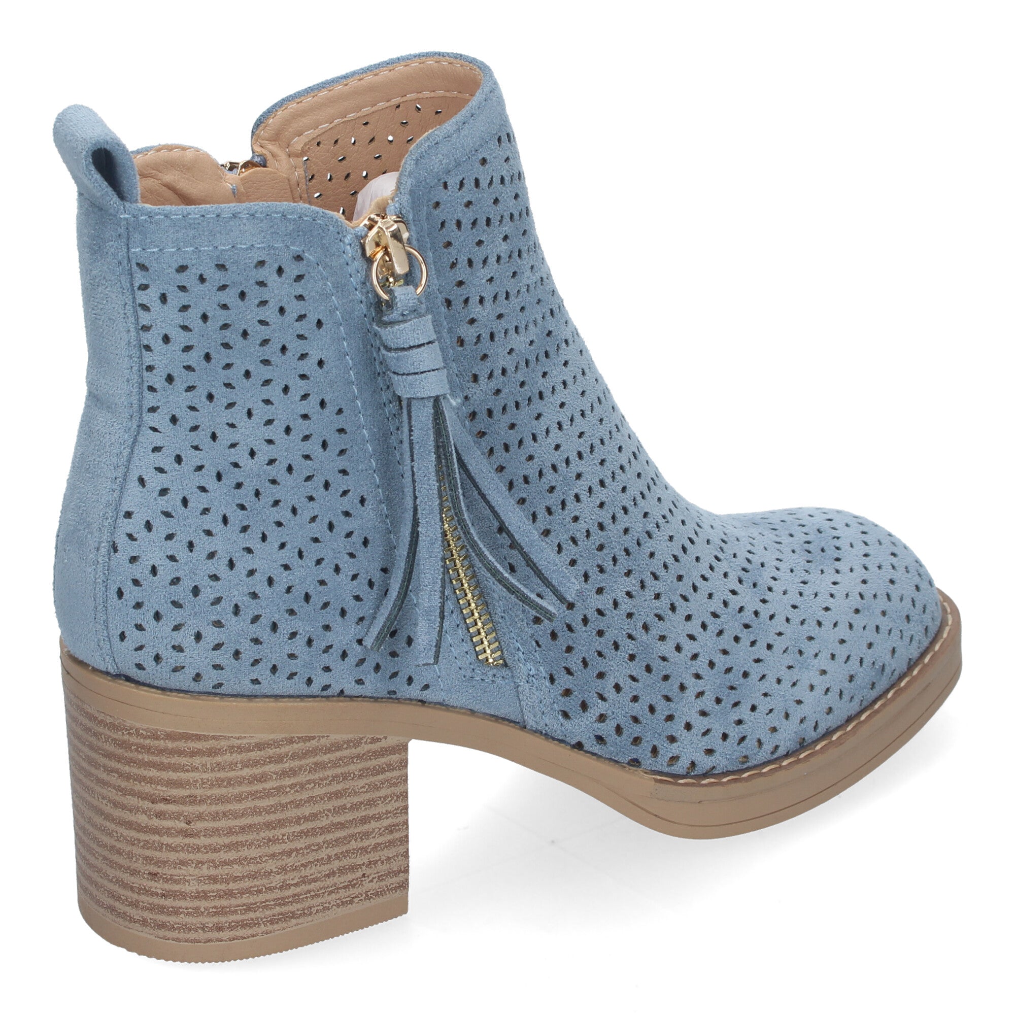 Botines jeans con diseño perforado