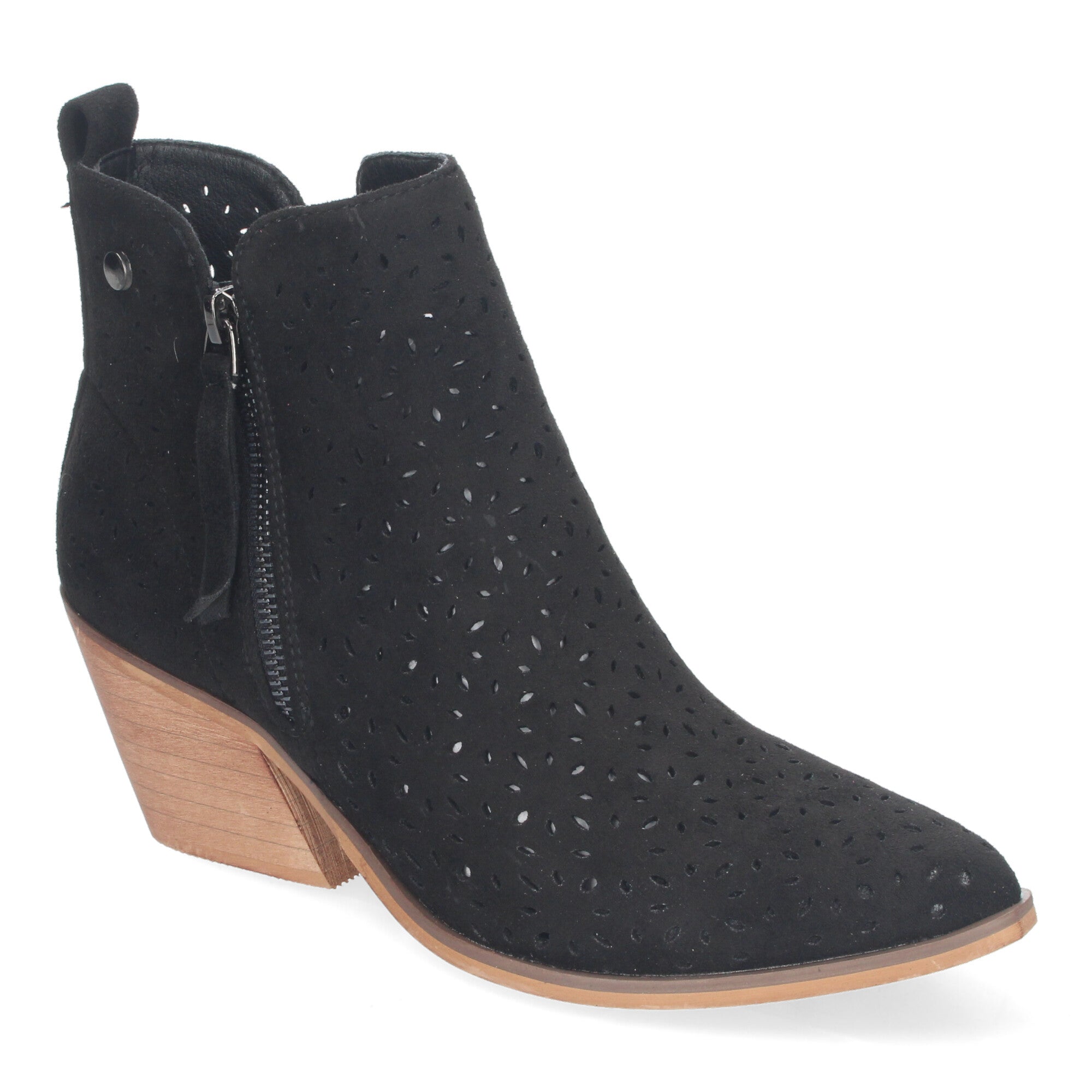botin negro con diseño perforado