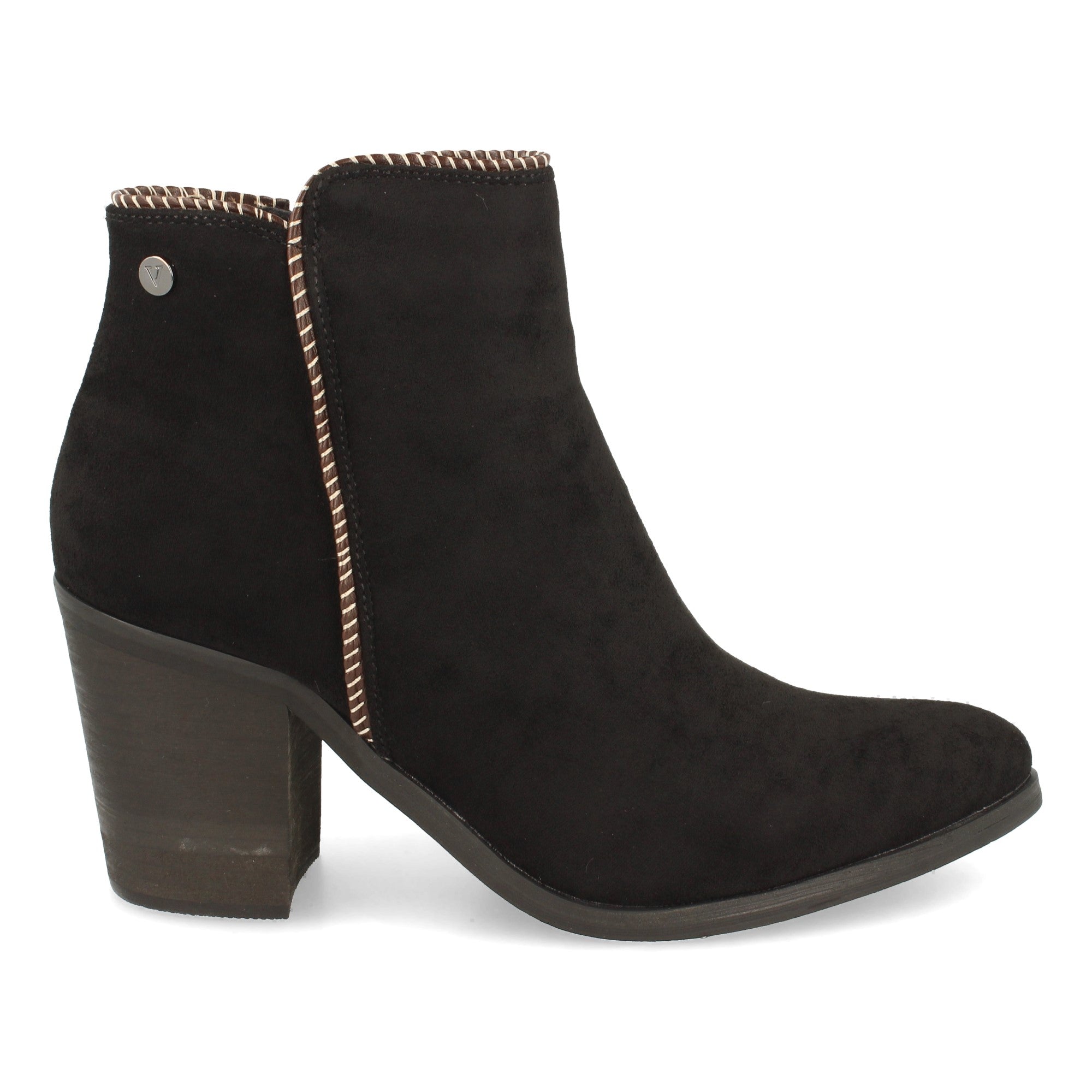 Botin negro con cremallera