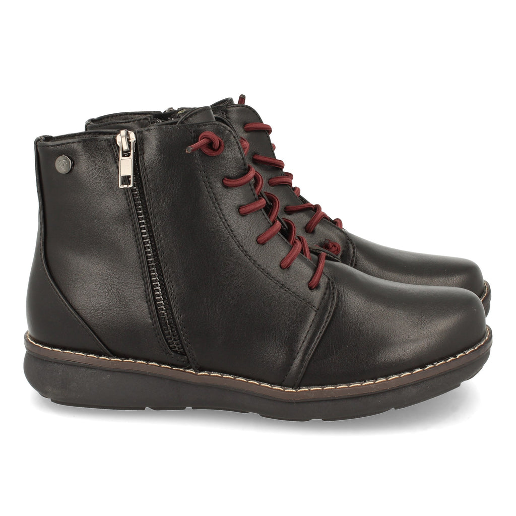 Botin negro con cordones