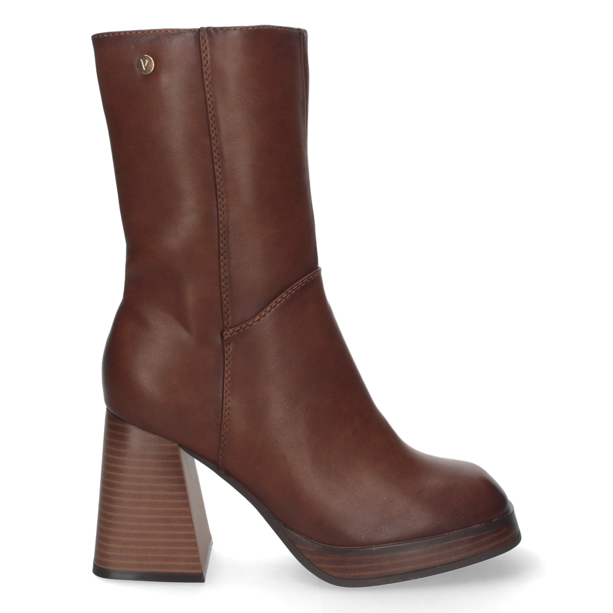 Botin cuero con tacón ancho