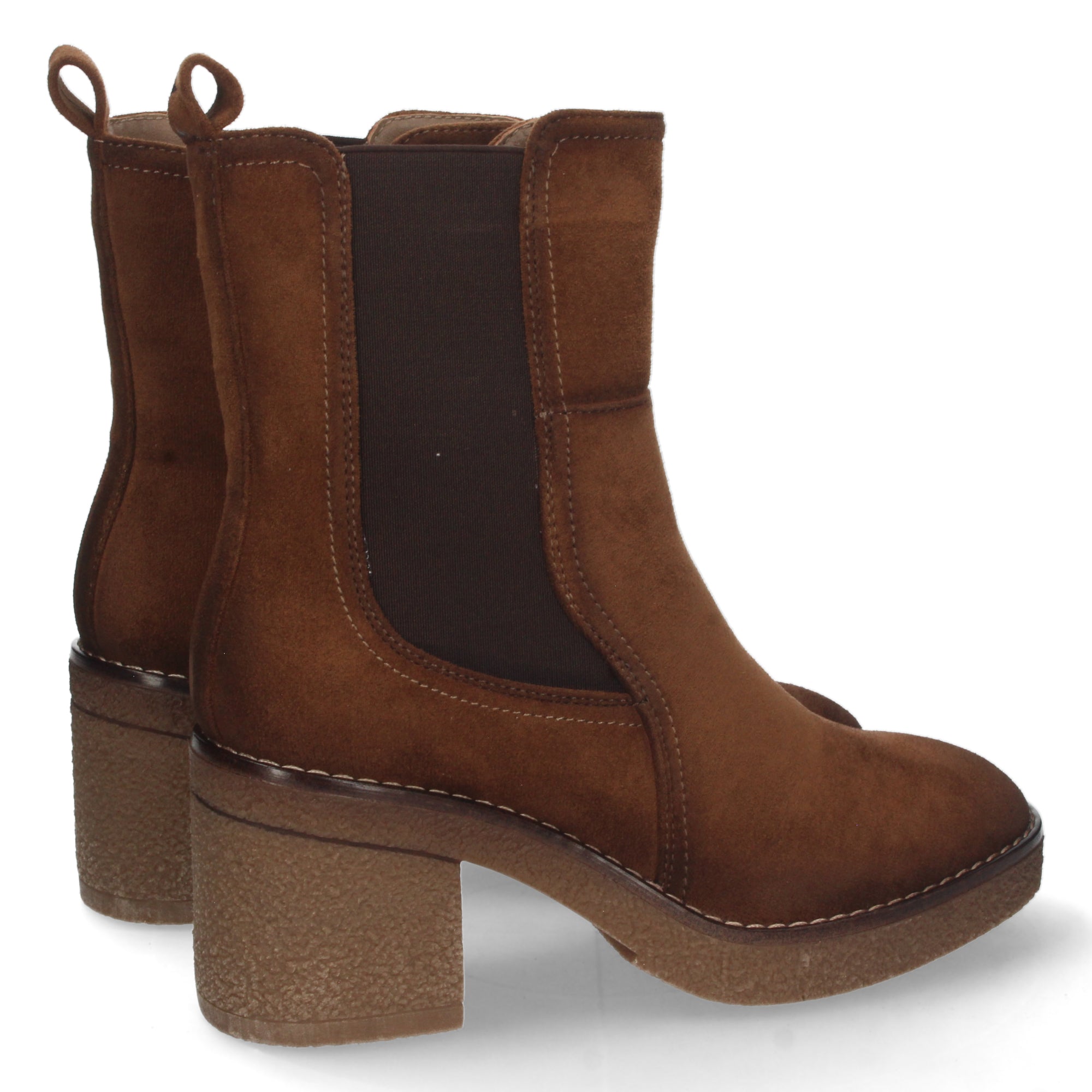Botin cuero con diseño elástico