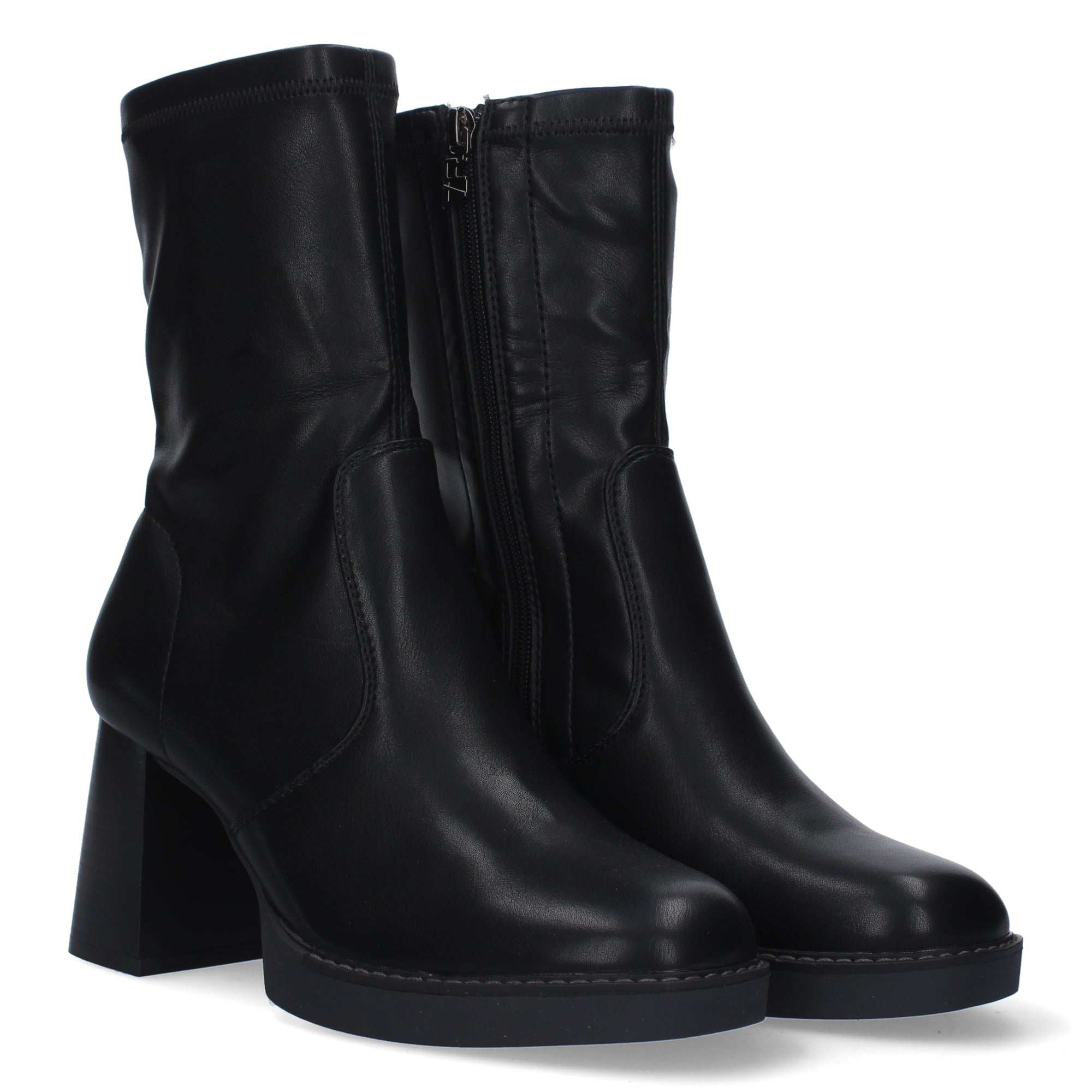 Botin negro con cierre cremallera