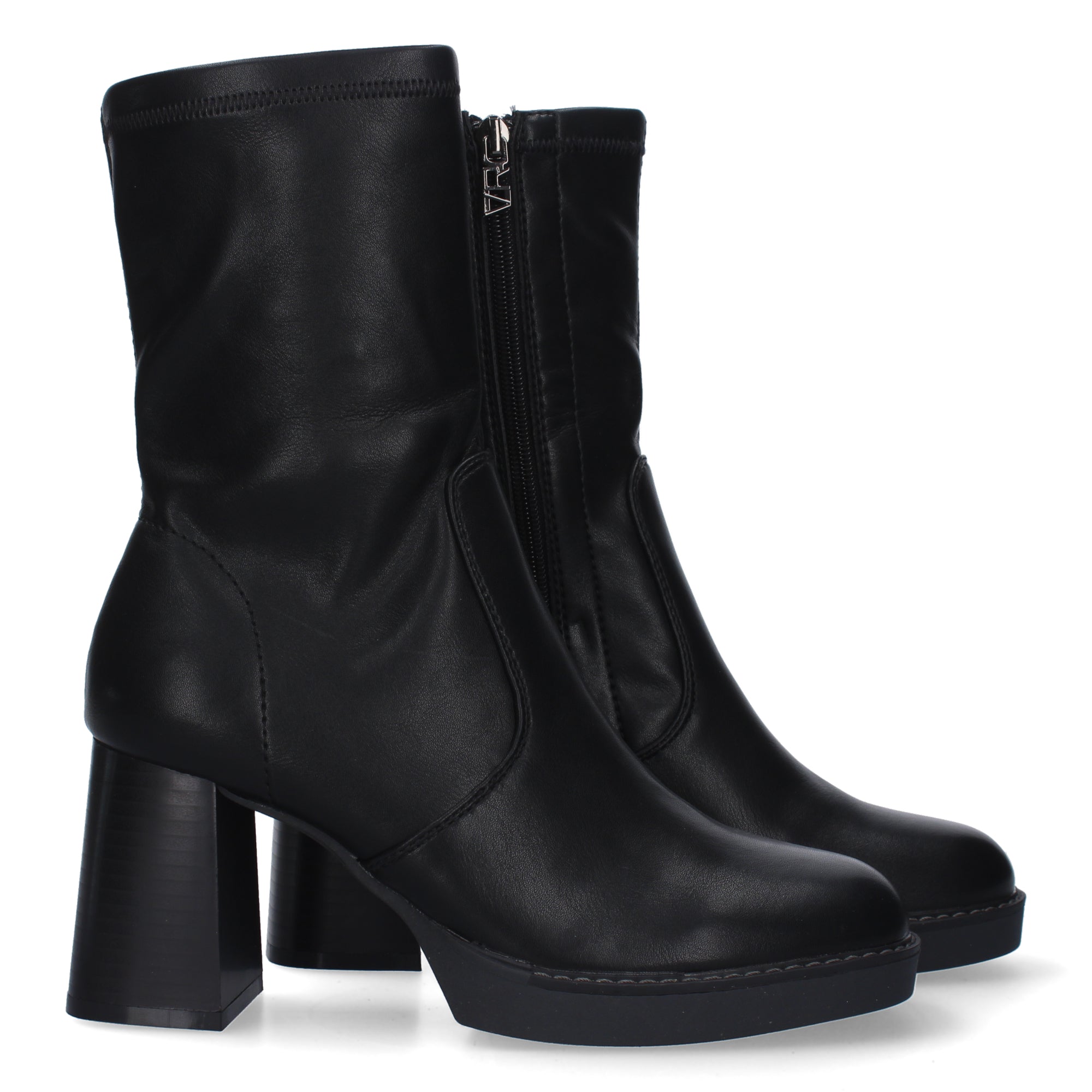 Botin negro con cierre cremallera