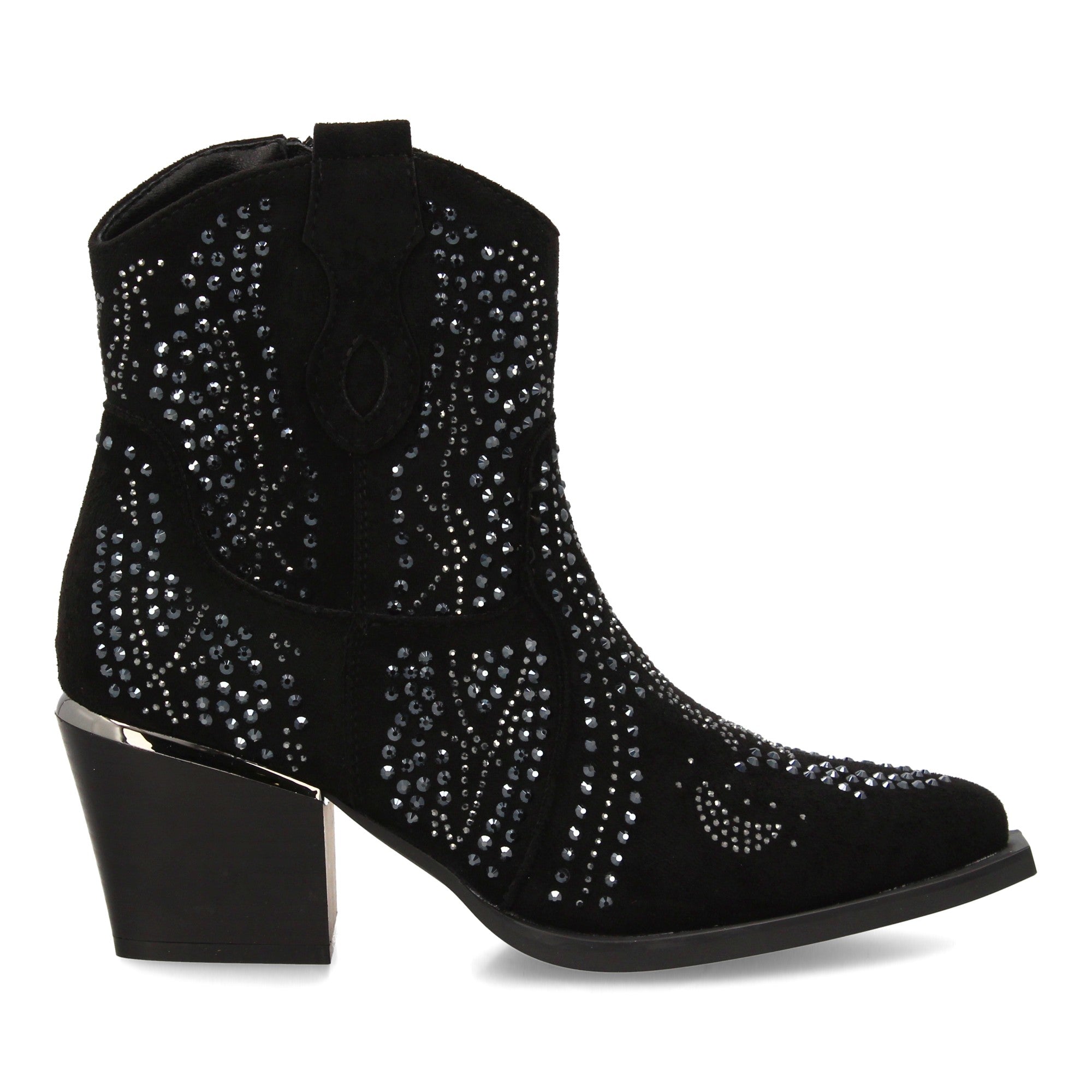 Botin negro con detalles brillantes