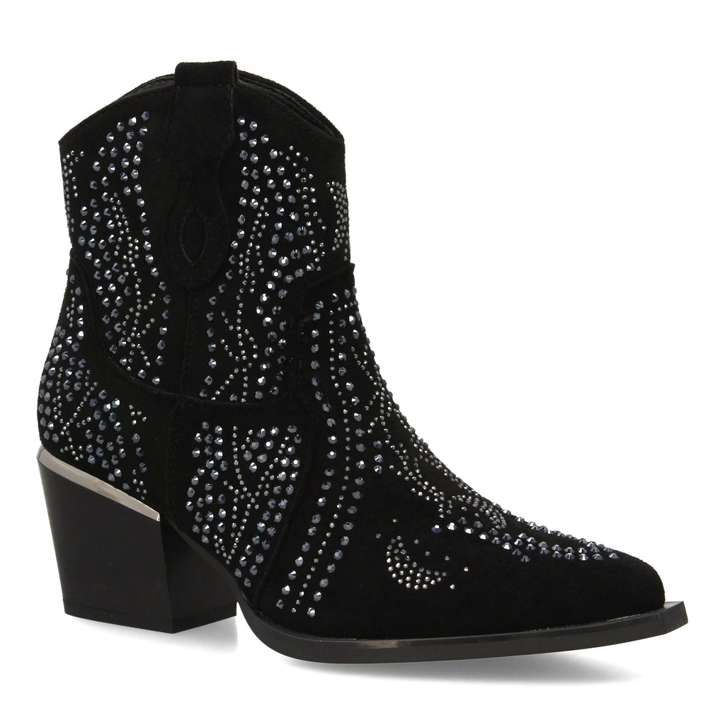 Botin negro con detalles brillantes