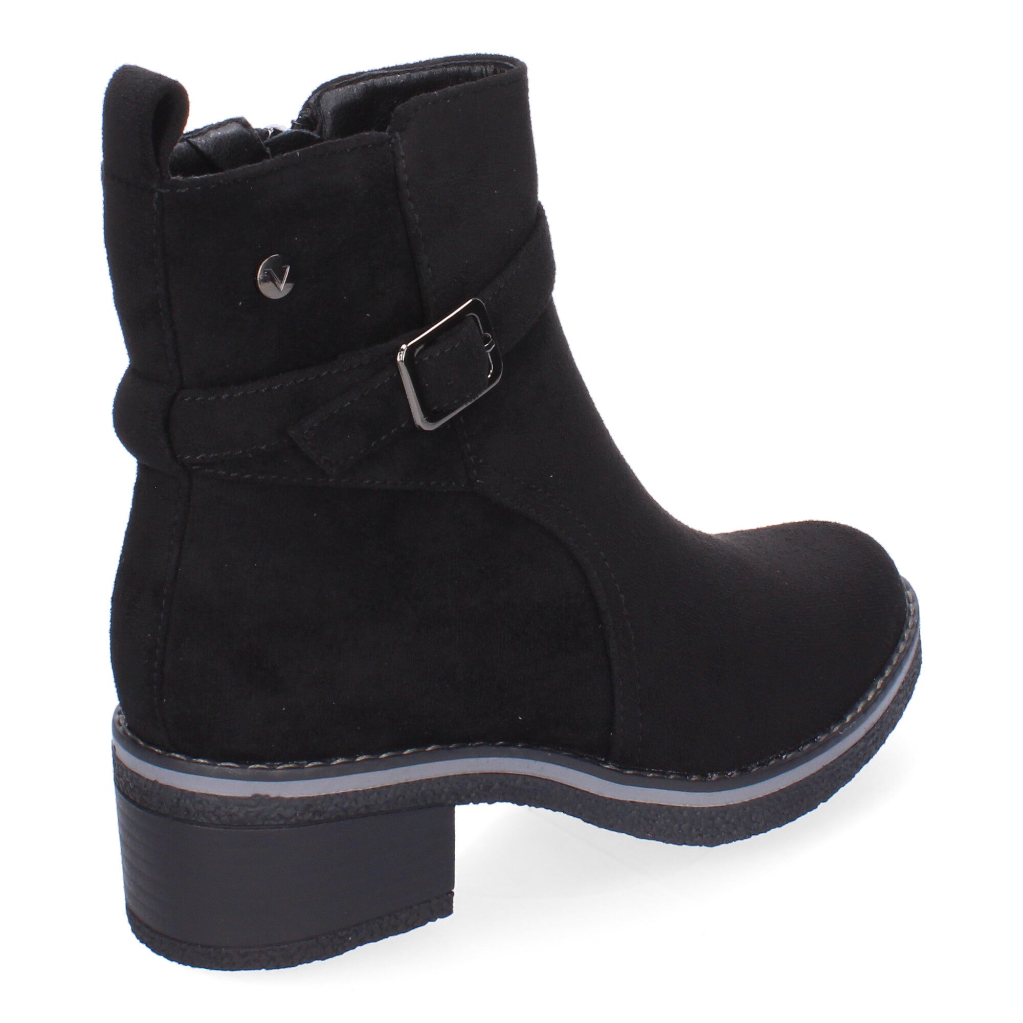 Botines negros con detalle hebilla