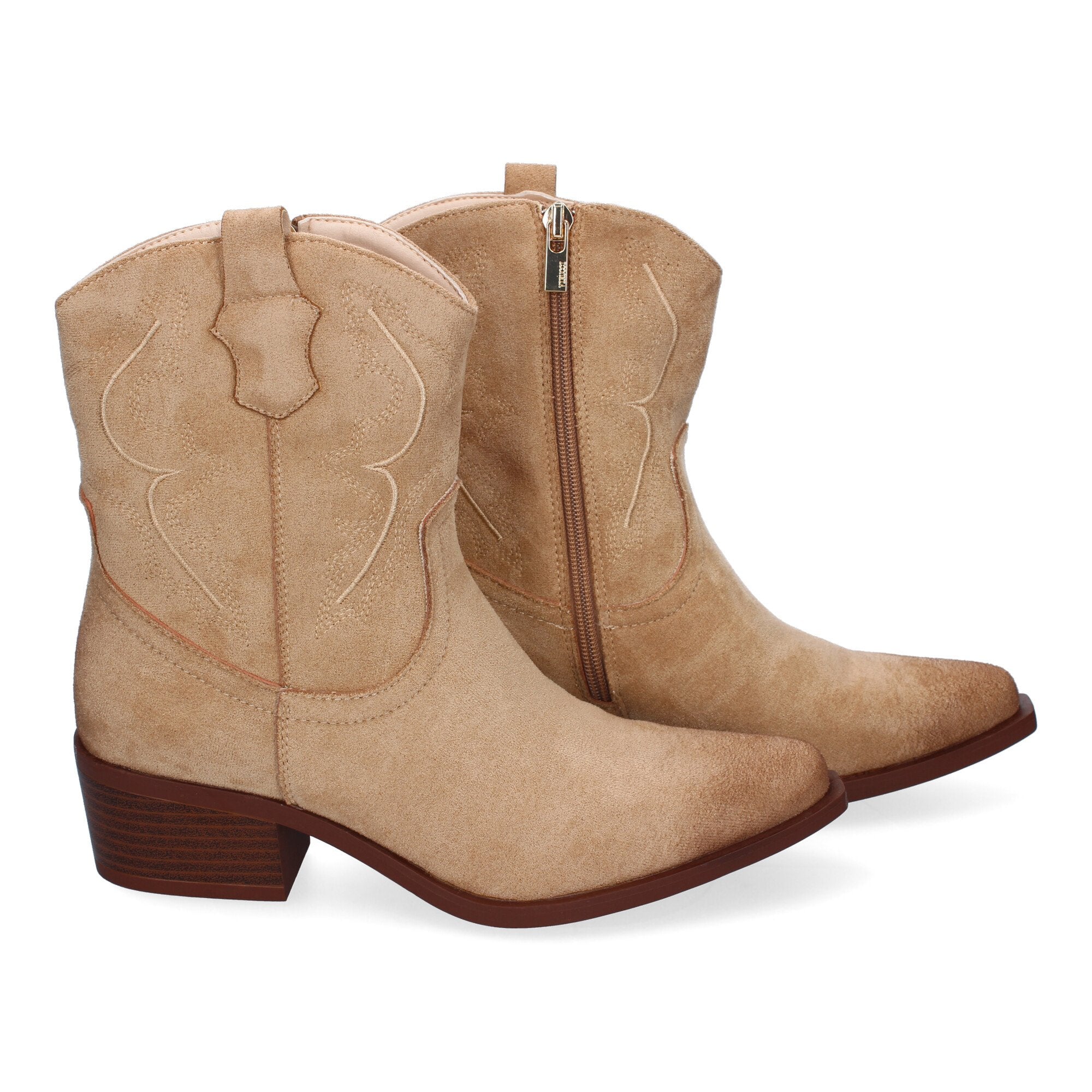 Botines beige estilo vaquero