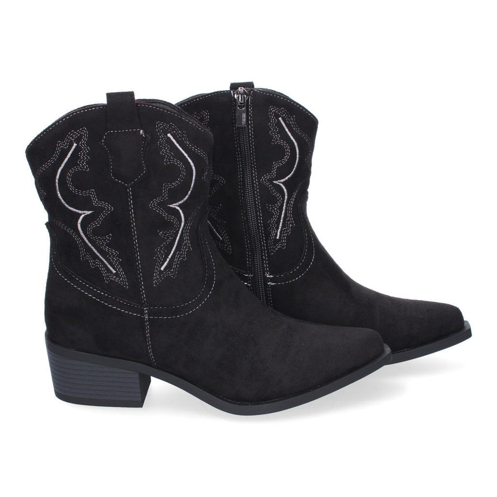 Botin negro estilo vaquero