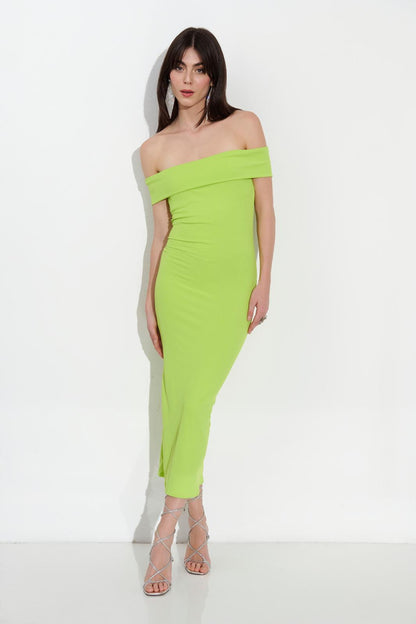 ✨ Vestido “Celeste Sereno” – Elegancia y Frescura en Cada Movimiento ✨ para invitada o graduación