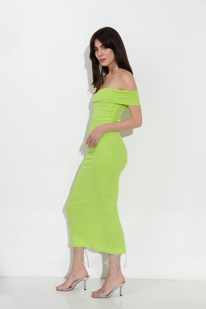 ✨ Vestido “Celeste Sereno” – Elegancia y Frescura en Cada Movimiento ✨ para invitada o graduación