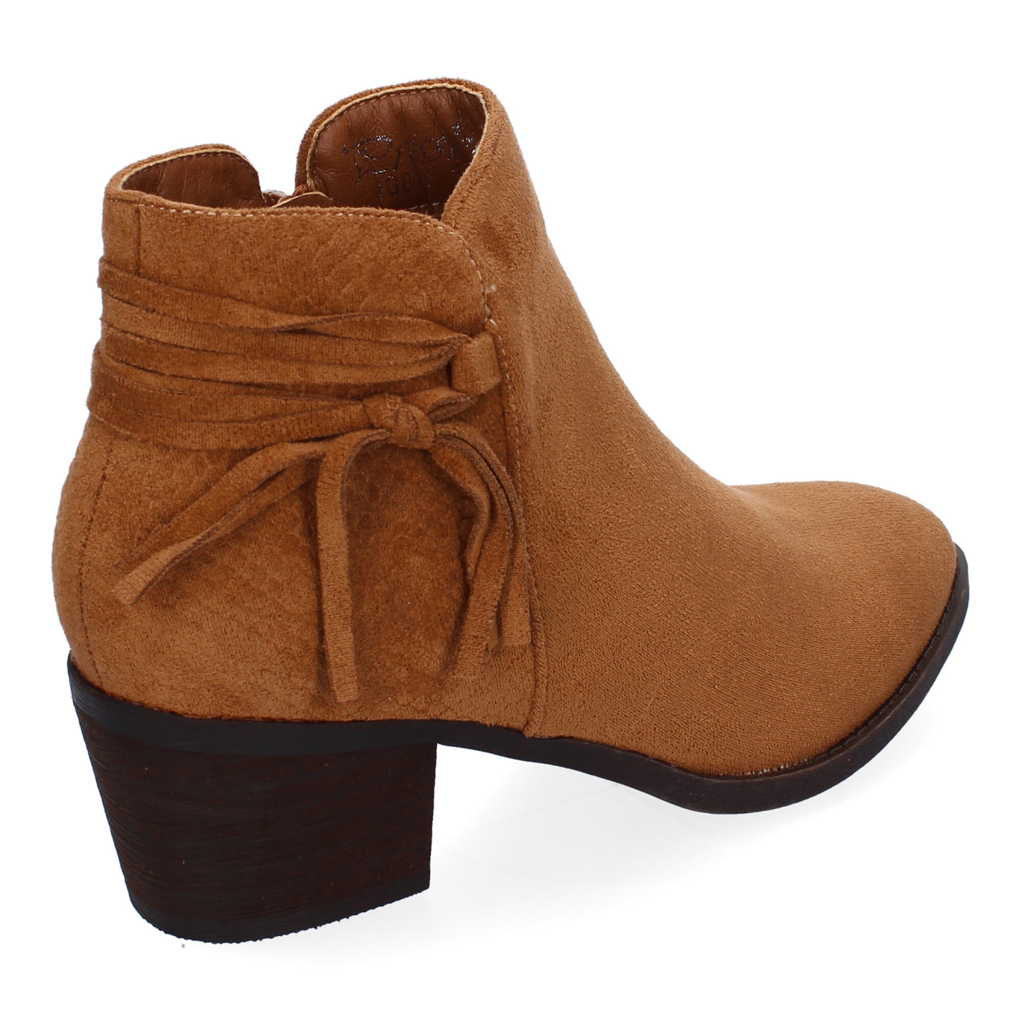 Botines camel con detalle flecos