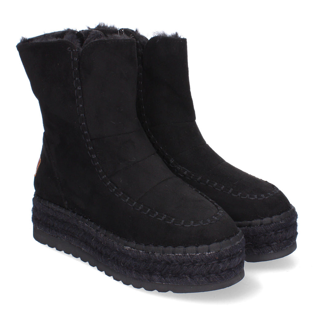 Botines negros con pelo interior