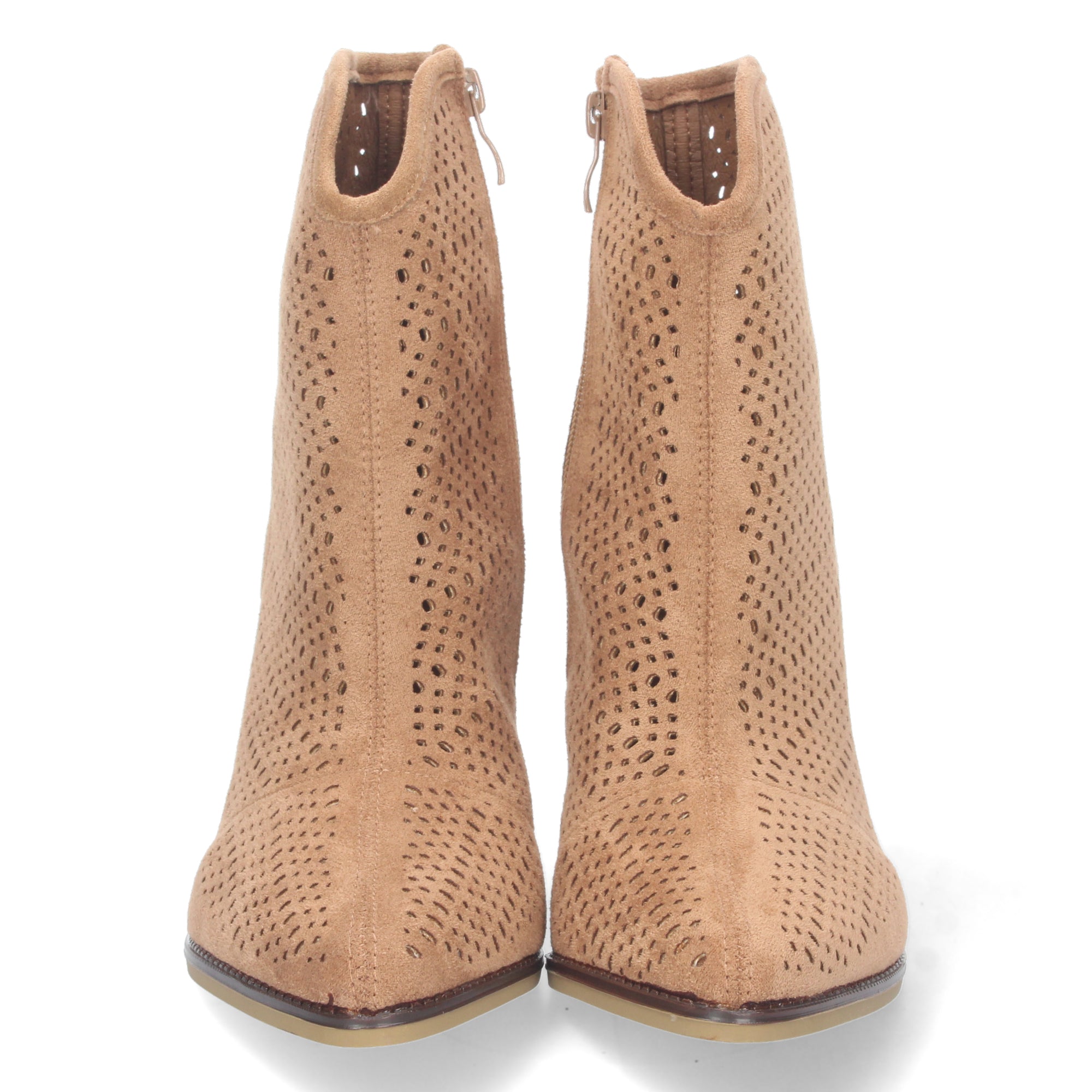 Botin camel con diseño calado
