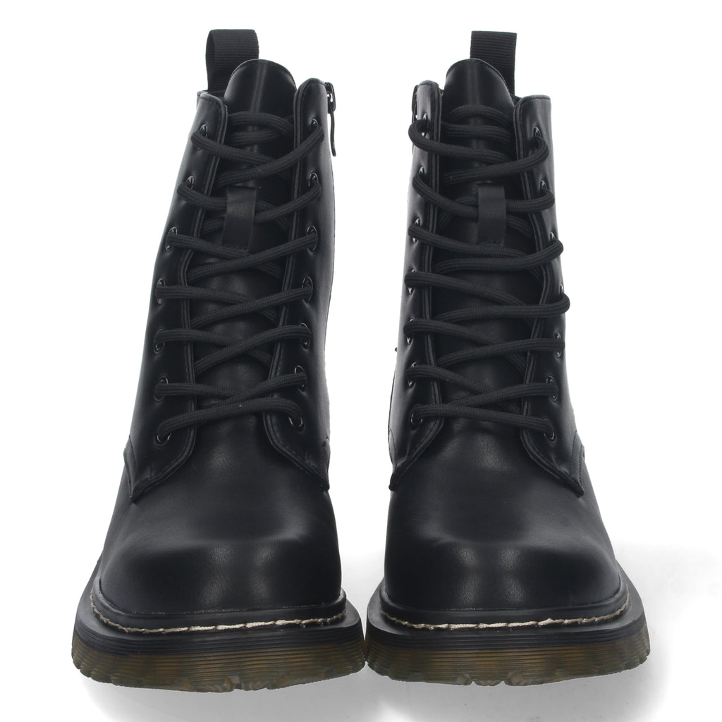 Botin negro acordonado