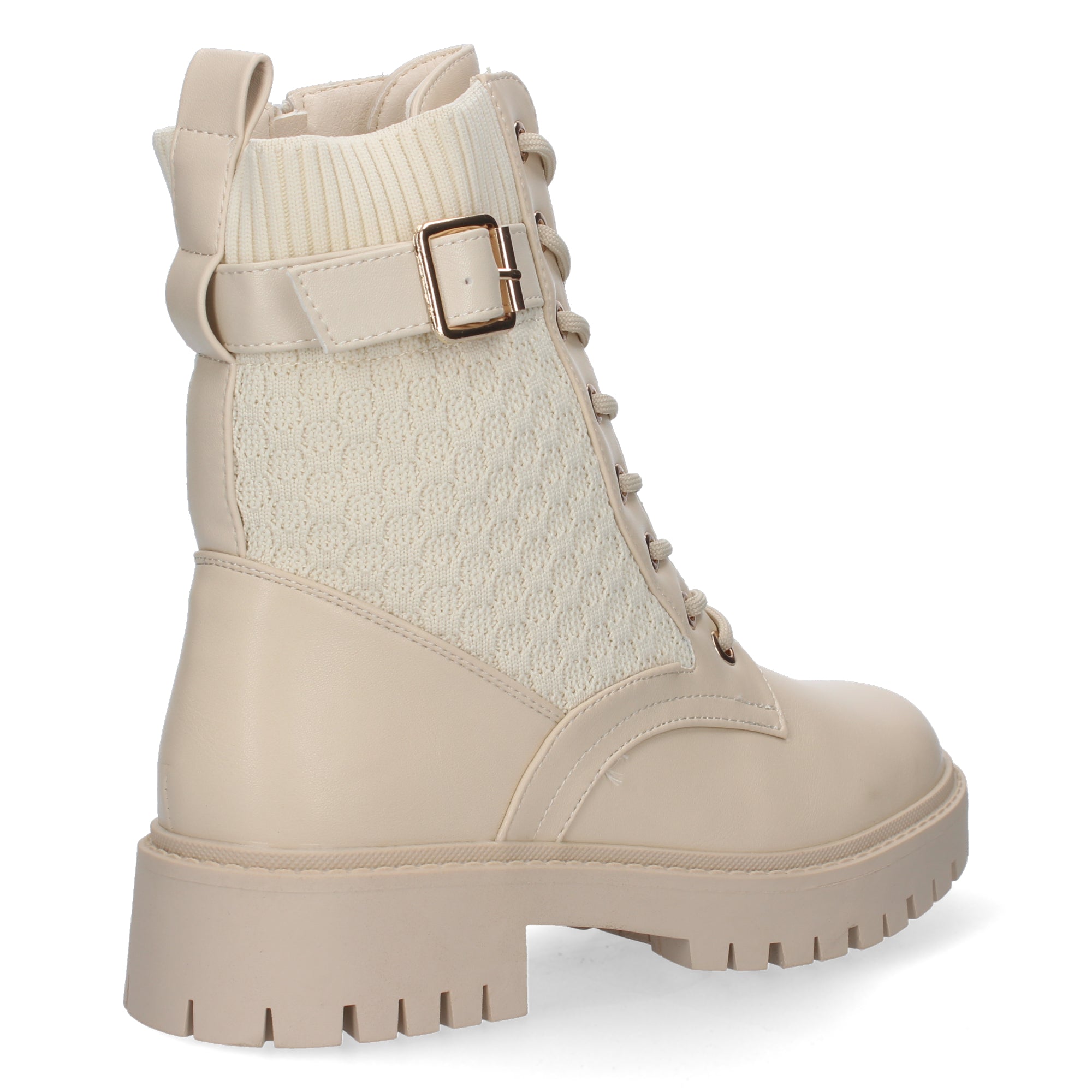 Botin beige con detalle hebilla