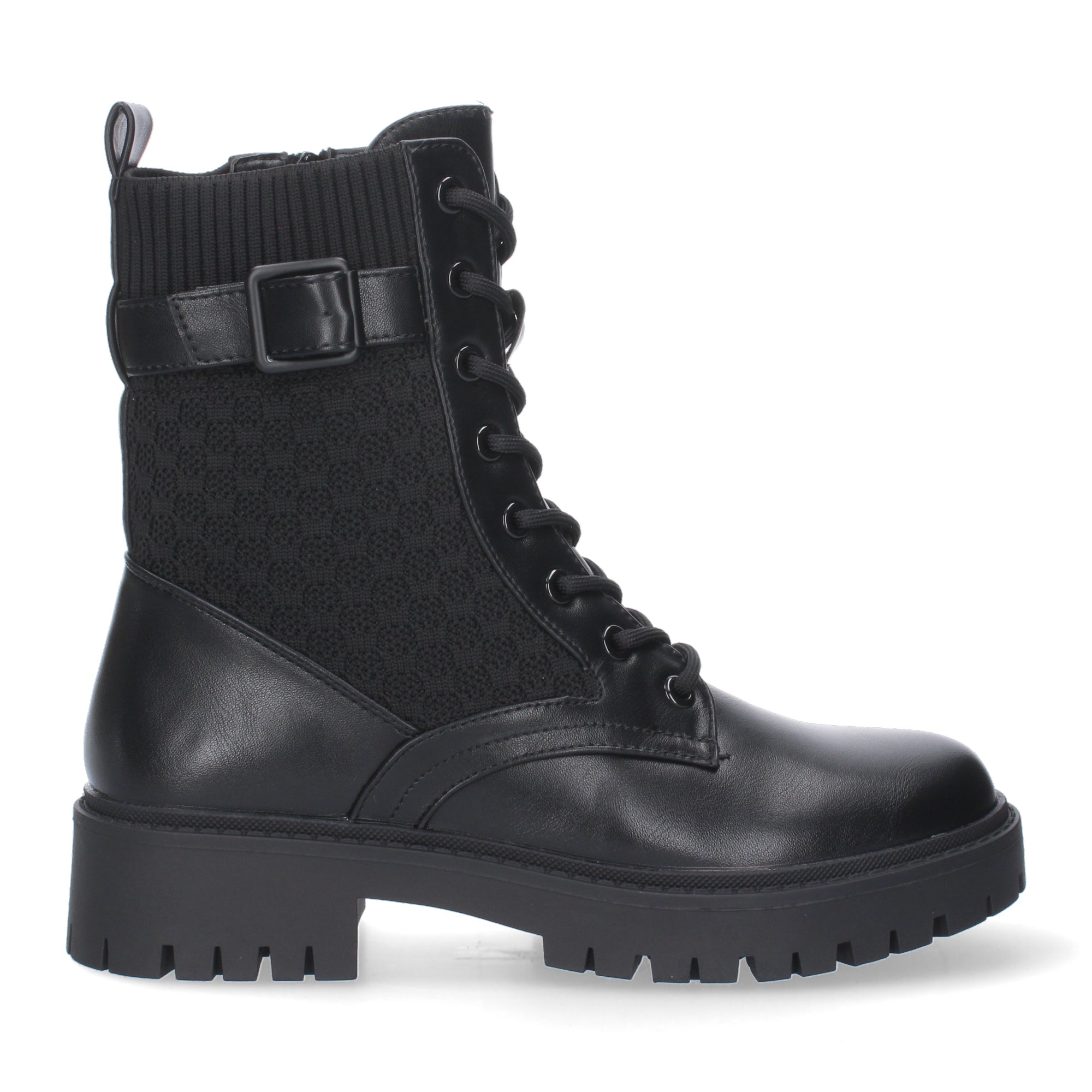 Botines tacón con detalle hebilla