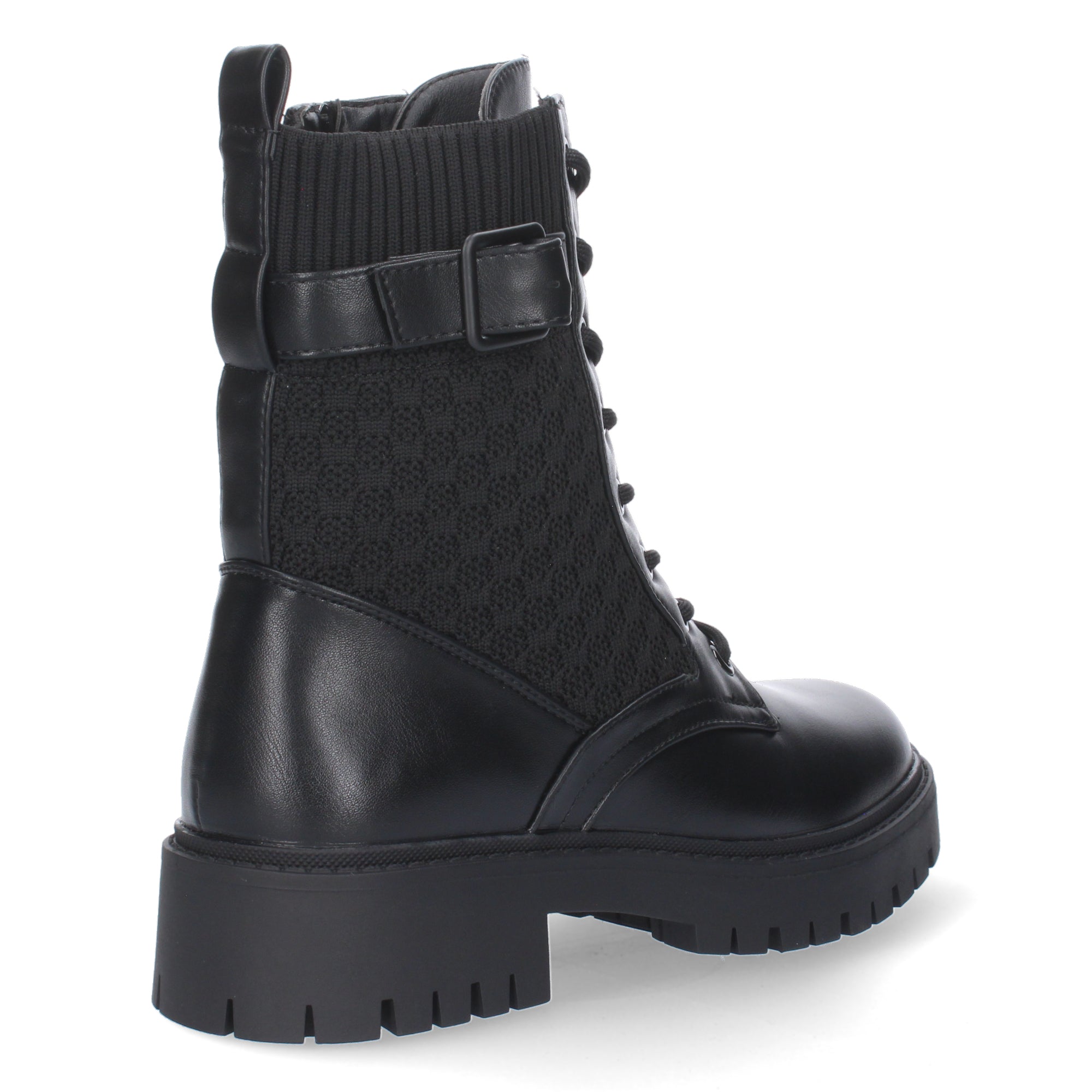 Botines tacón con detalle hebilla