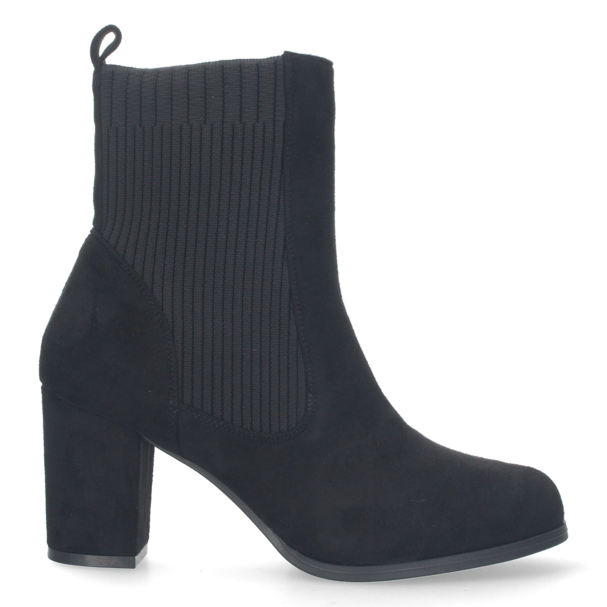 Botin negro atericopelado con cremallera