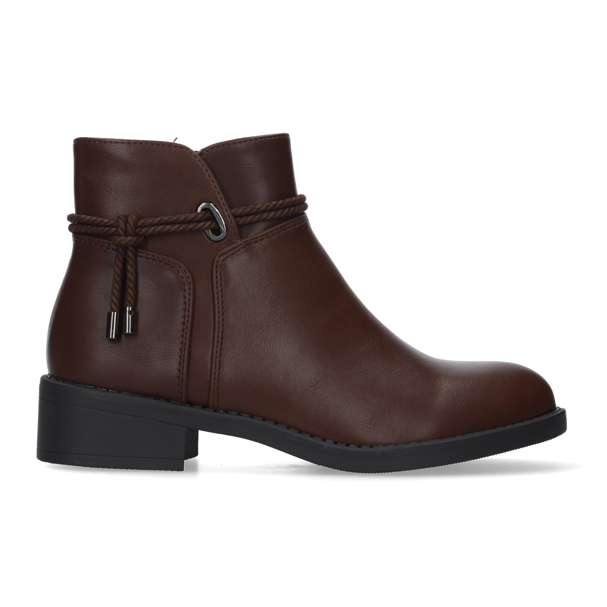 Botines marrones con tacón ancho